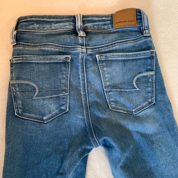 American Eagle Ne(x)t Level High-Waisted Jeans - Picture 4 of 4